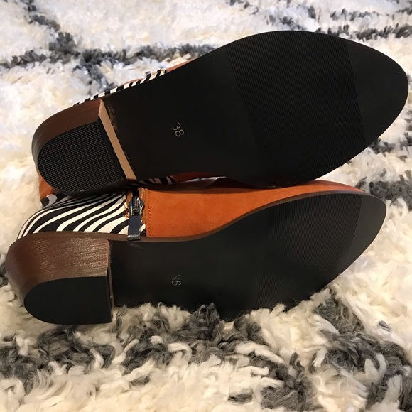 Zebra Accent Bootie - Picture 5 of 5